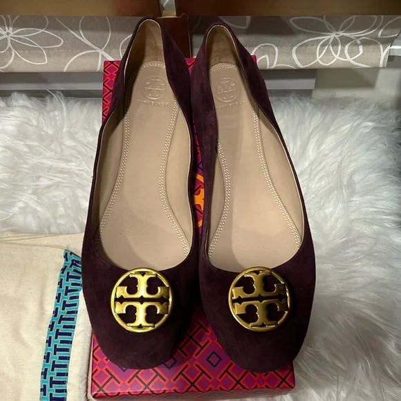 Tory Burch Chelsea Ballet Flats - Picture 1 of 6